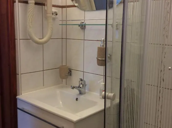Virag Apartment *